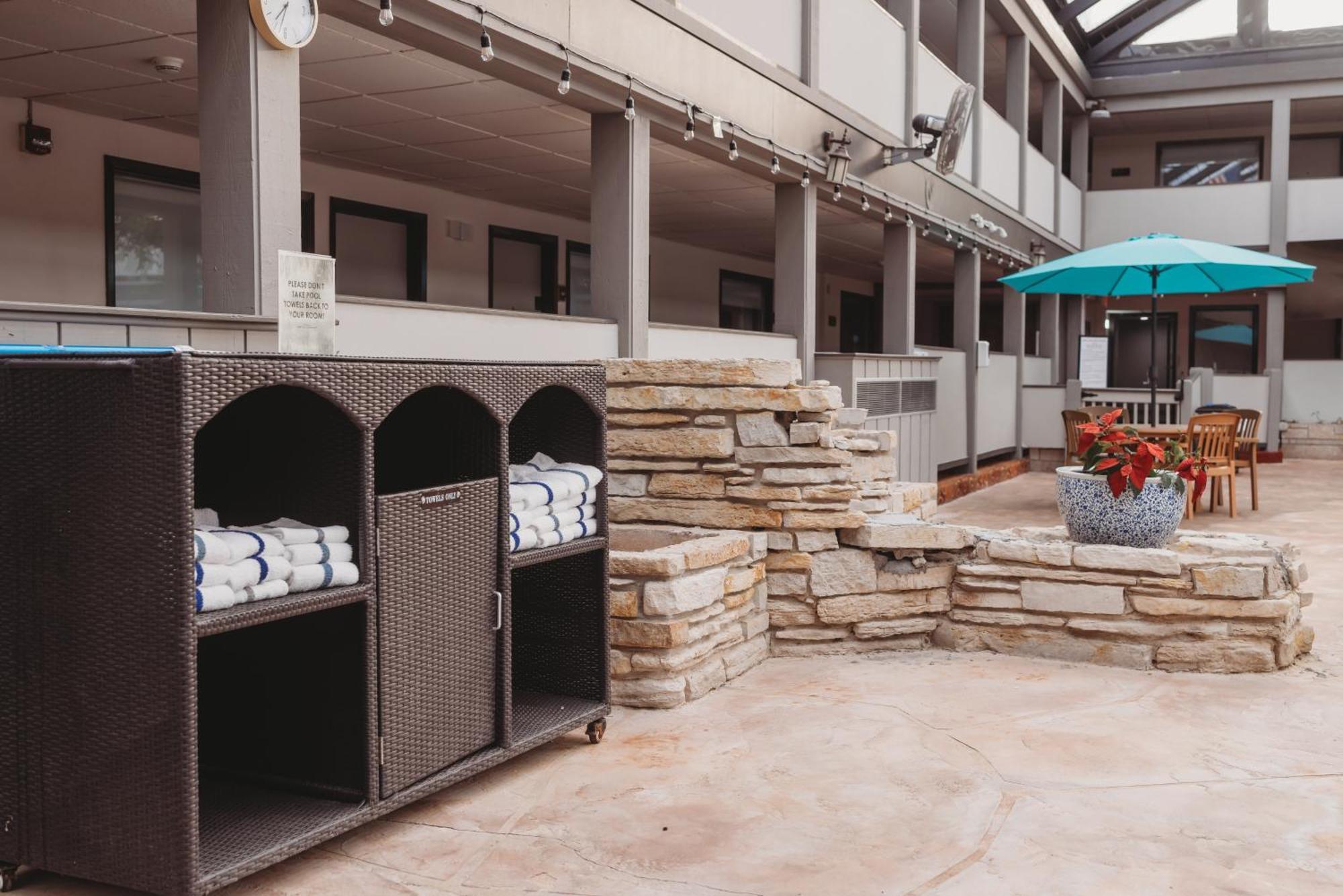 Hotel Americinn By Wyndham Downtown Appleton